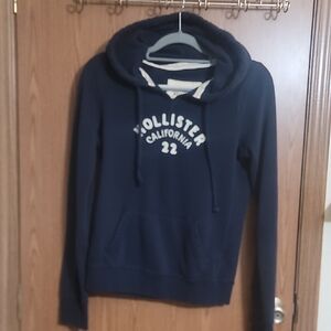 Hollister Women's Navy Hoodie Sweater